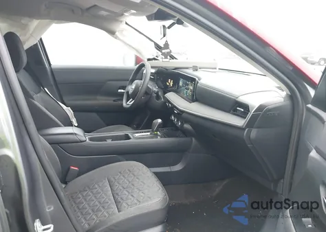 2025 Nissan Kicks Sv Fwd z USA, uszkodzony, nr VIN 3N8AP6CA0SL370303